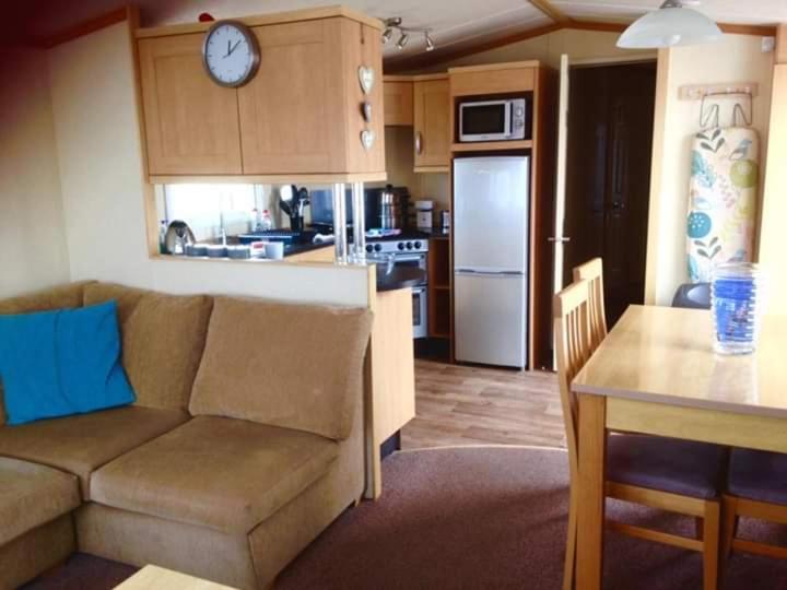 3 Bedroom 2 Bathroom Prestige Caravan Presthaven Sands Talacre Luaran gambar